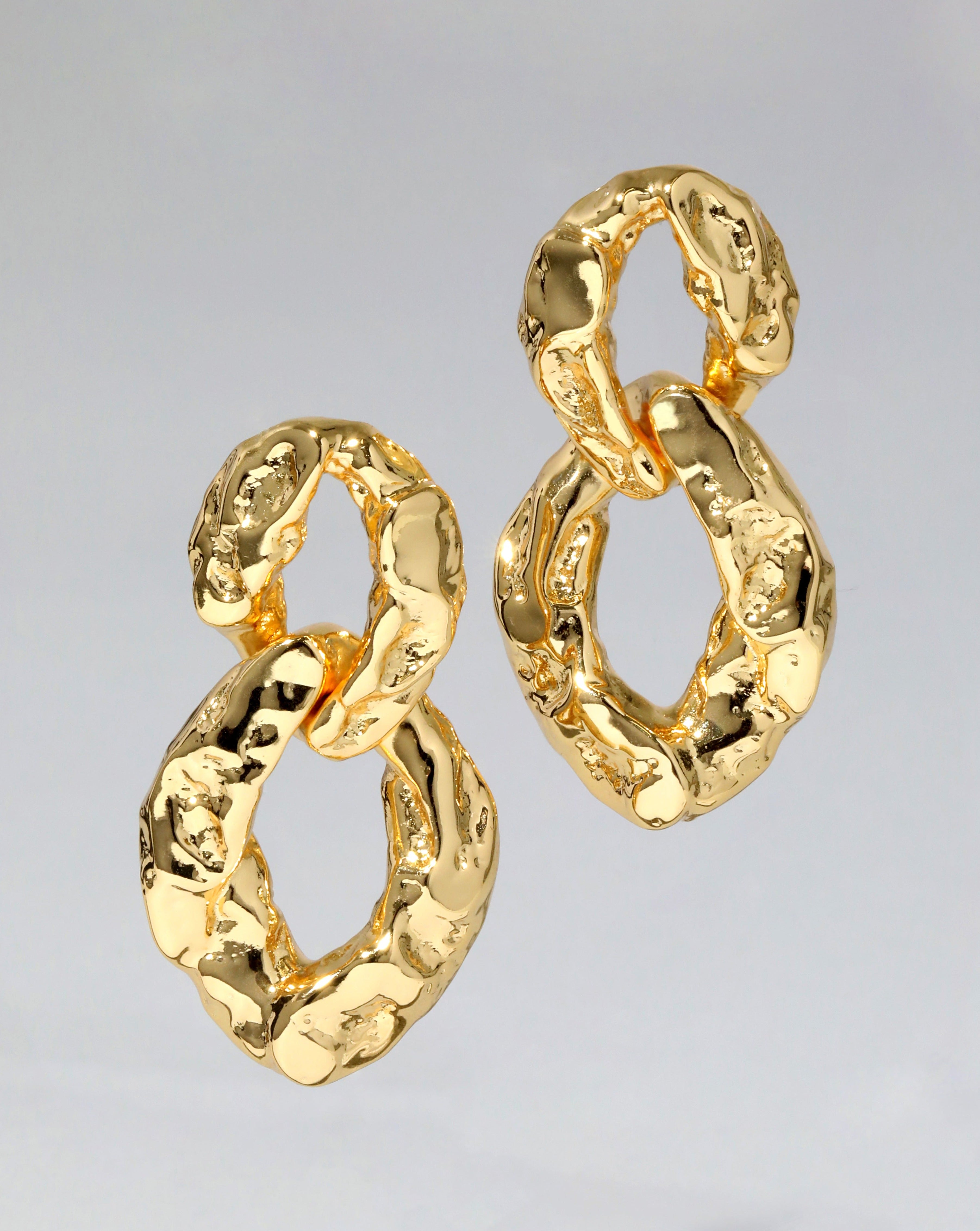 Curb Chain Clip-On Earrings in Gold Long Pair