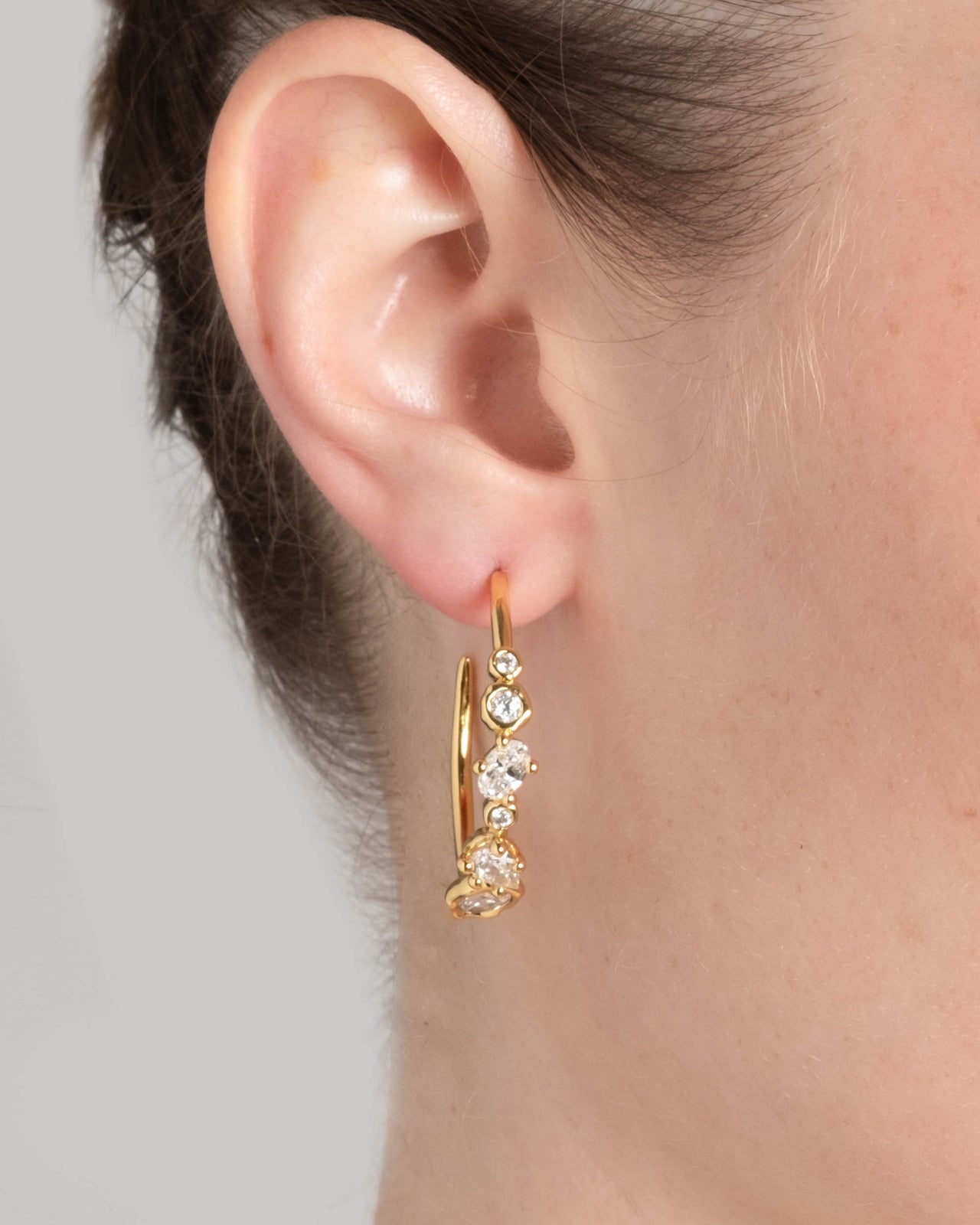 Asterales Cluster Hoop Earring - Photo 2