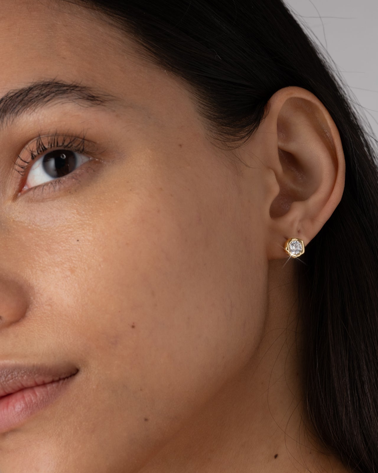 Alexis Bittar Asterales Molten Bezel Stud Earrings in Air
