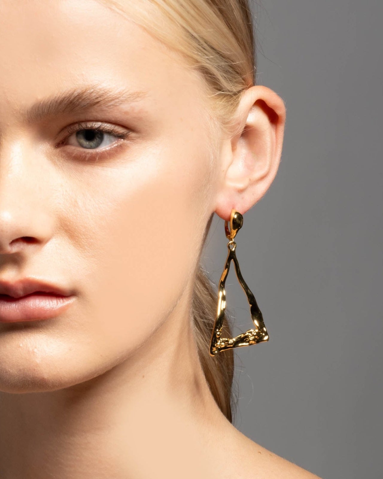 Brut Gold Cutout Triangle Drop Earring - Photo 2