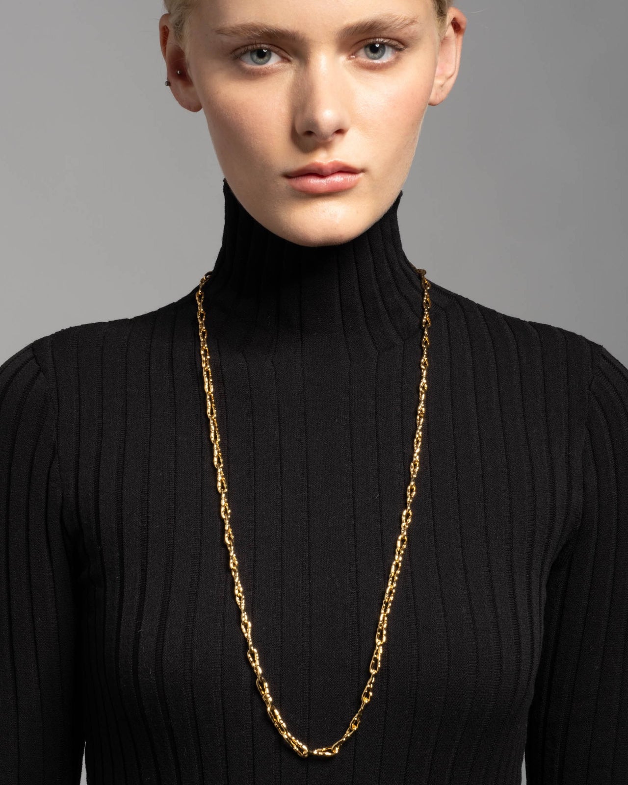 Brut Gold Twisted Link Long Necklace - Photo 2