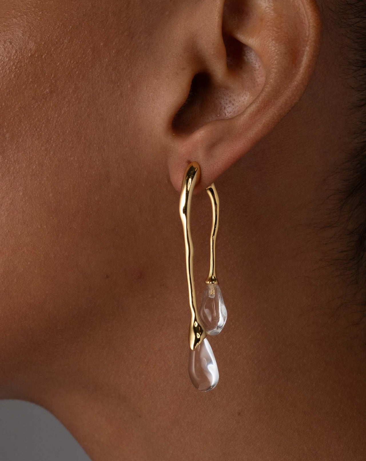 Alexis Bittar Molten Lucite Hoop Earrings - Gold/Clear