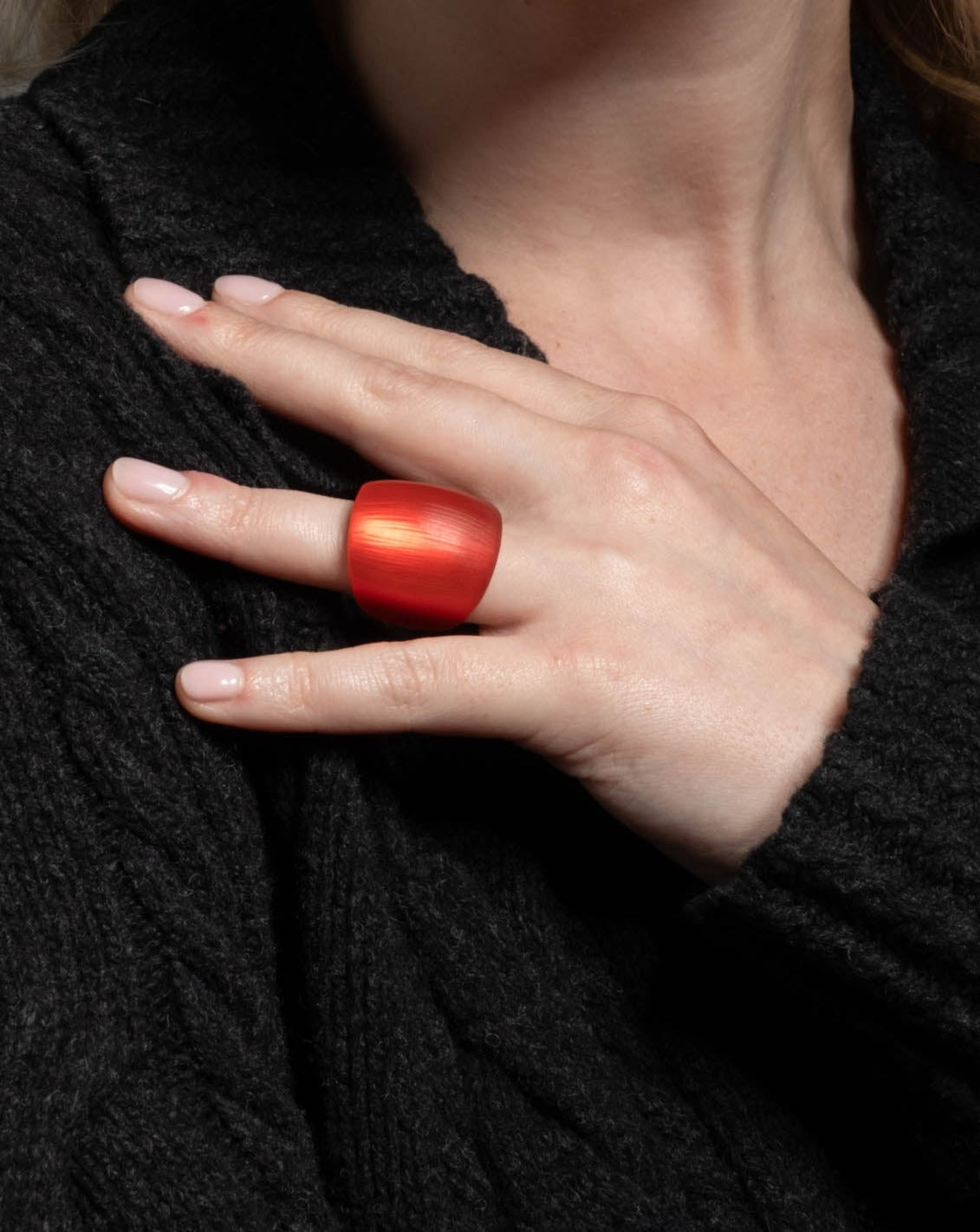 Lucite Block Ring- Lipstick Red - Photo 2