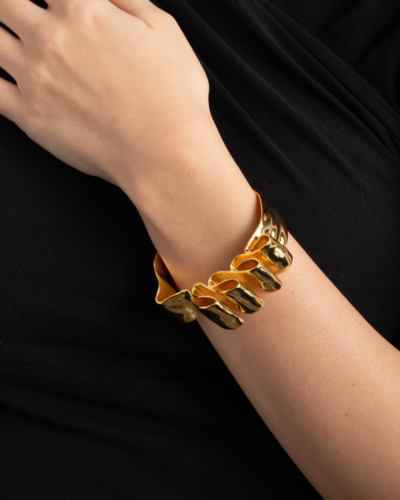 Twisted Gold Folded Ribbon Cuff Bracelet - Photo 2