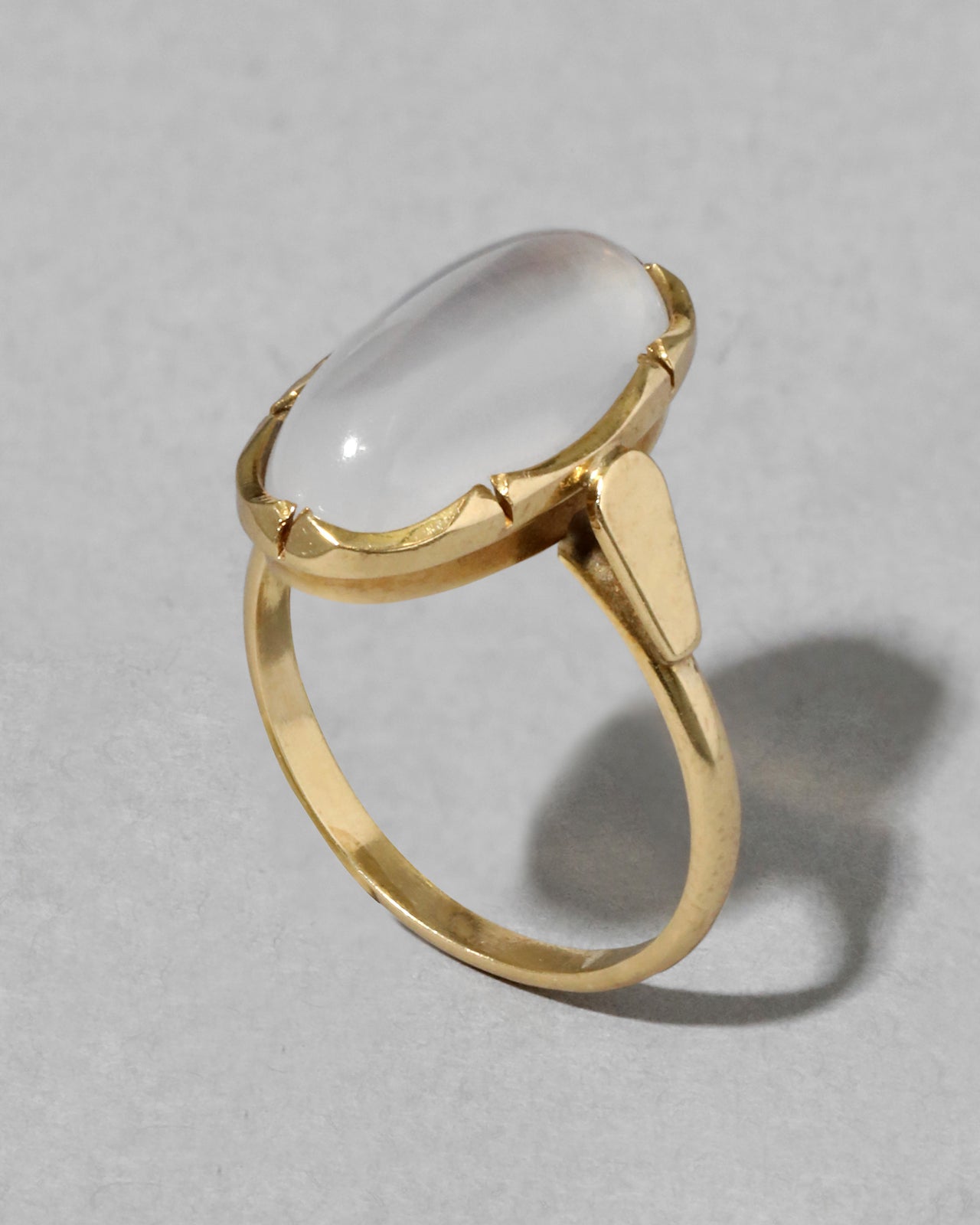 Antique 1910s 14k Gold with Natural Moonstone Oval Ring - Photo 2