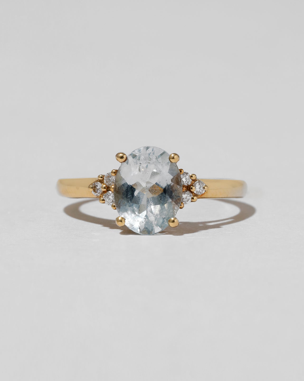 Vintage 1980s 18k Gold Aquamarine & Diamond Ring - Photo 2