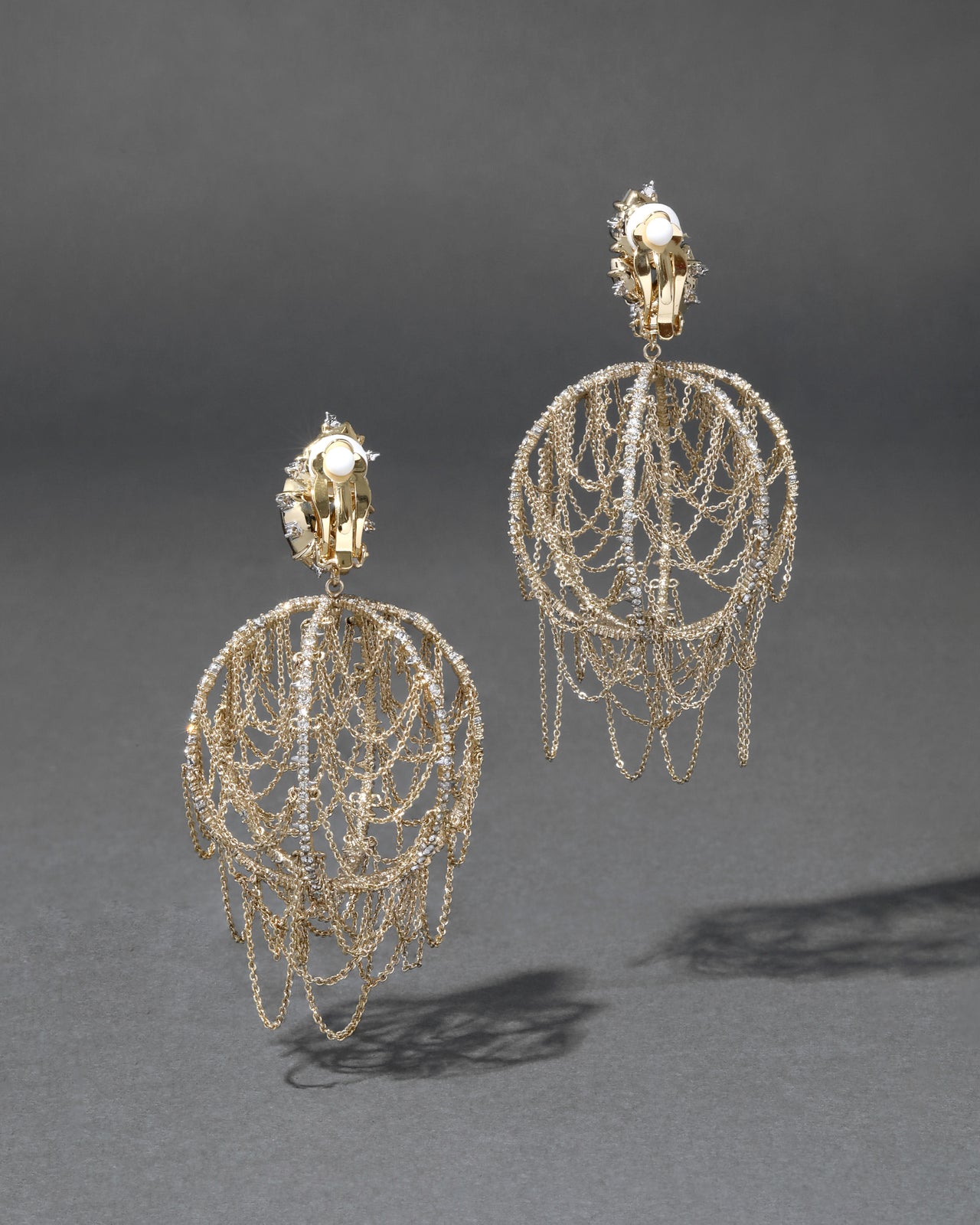 Archive Chain Orb Clip Earring - Photo 2