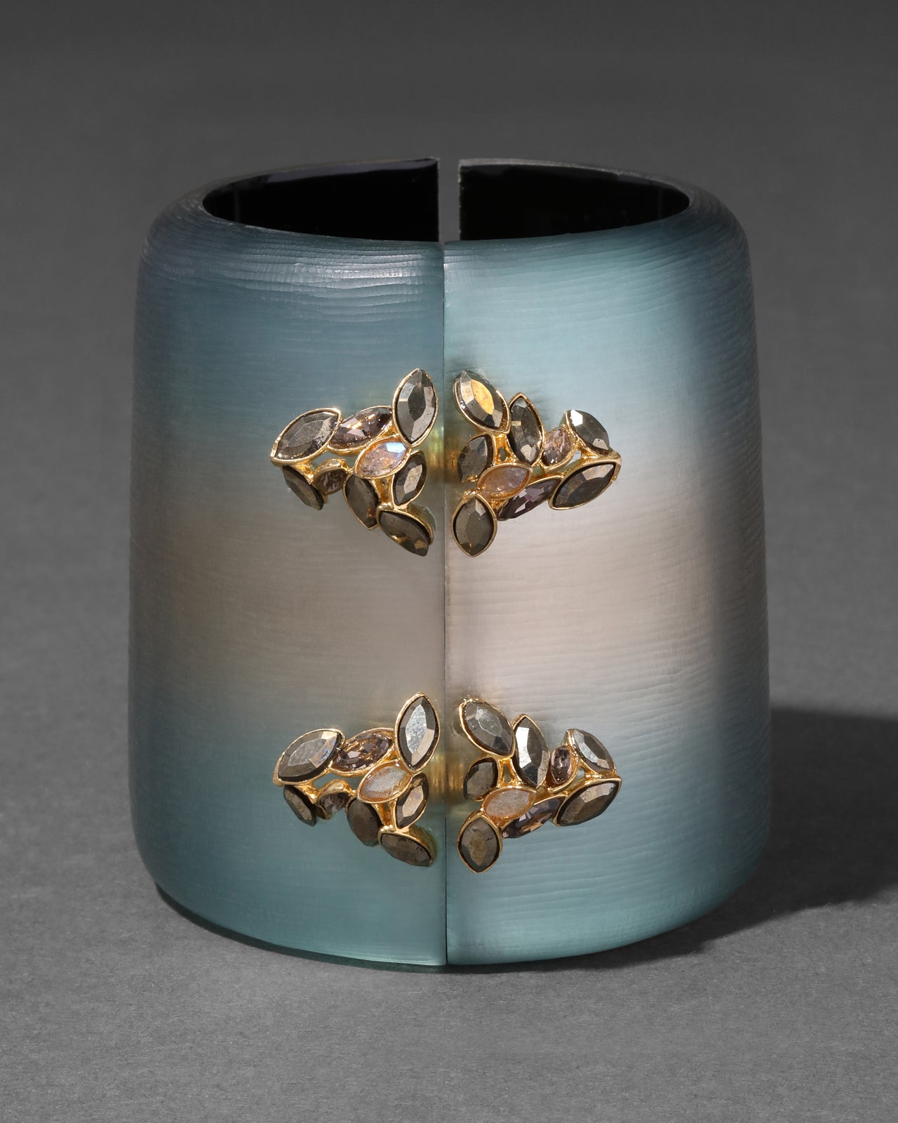 Archive Ombré Lucite Extra Wide Hinge Bracelet - Photo 2